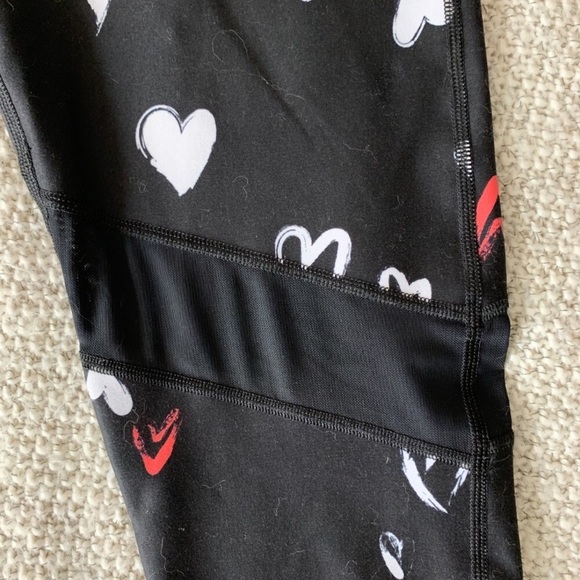 Fabletics - Picture 2 of 3